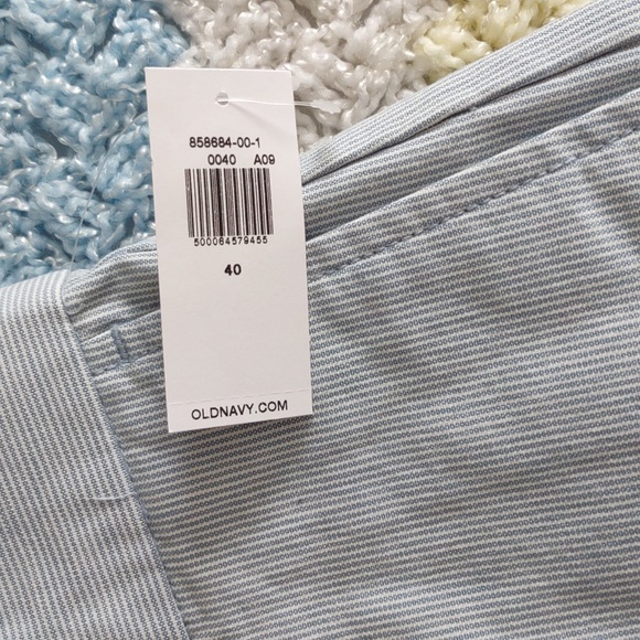 NWT Old Navy Size 40 Blue Stripe Ultimate Slim Built In Flex Shorts - Picture 6 of 16
